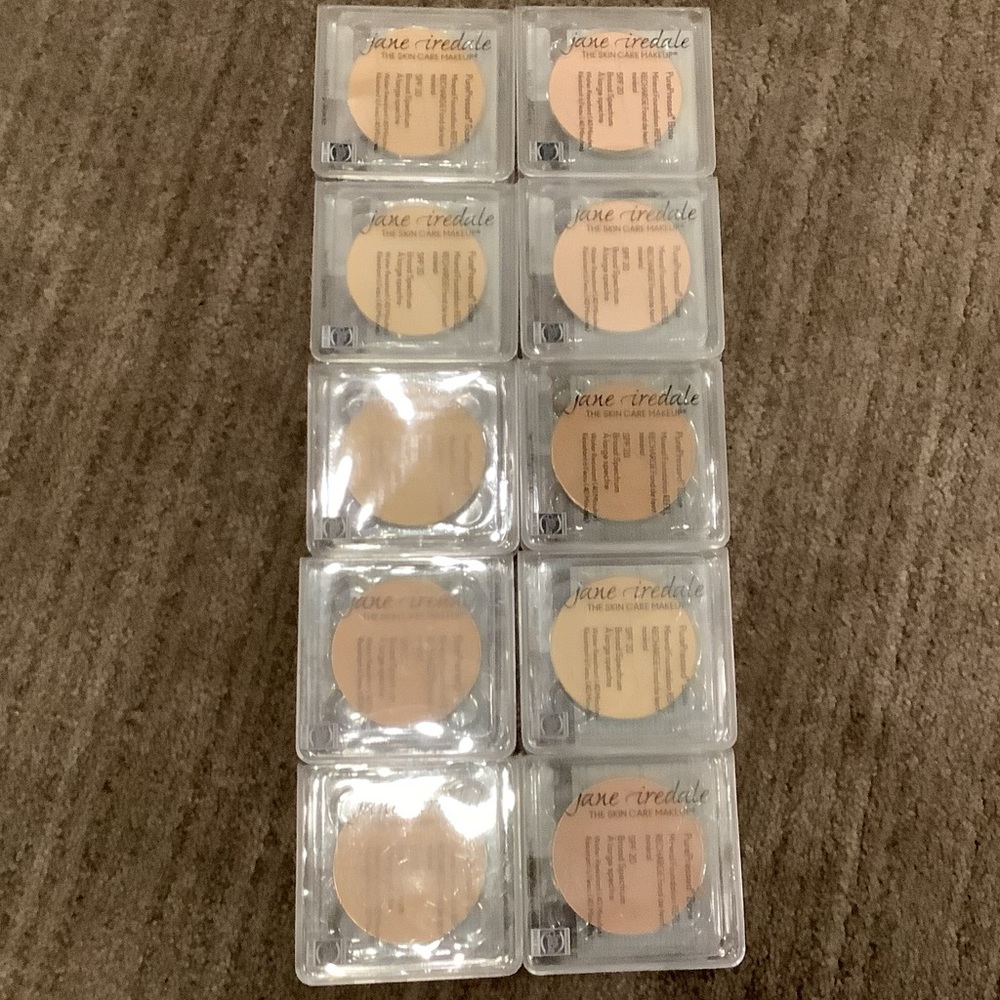 Jane Iredale pure pressed base